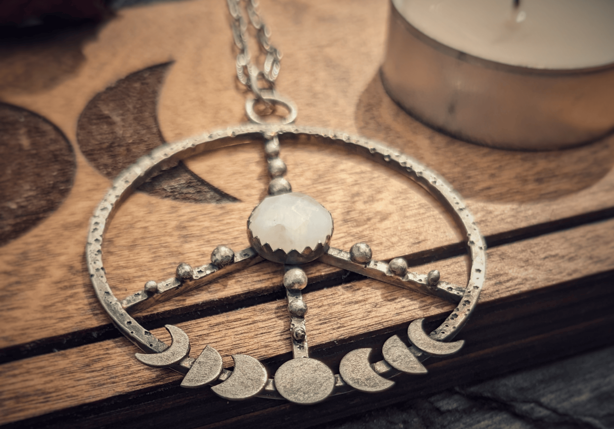 Moonstone: The Stone of New Beginnings – A Perfect Companion for the New Year